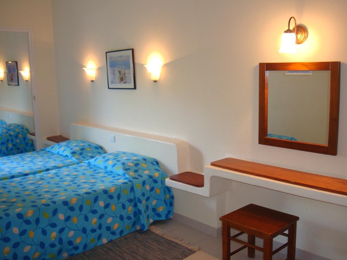 Praia Da Oura Apartment - 100 M From The Beach - By Bedzy Albufeira Ngoại thất bức ảnh